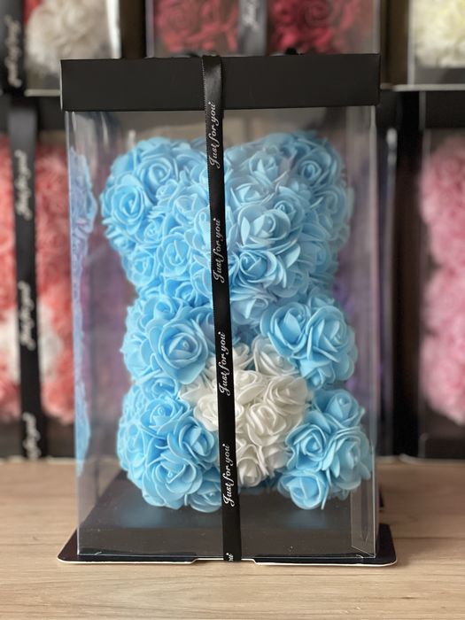 Ursulet din trandafiri de sapun pentru cadou pentru persona iubita