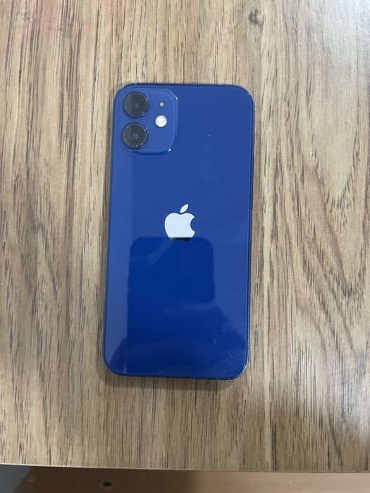 Продам айфон 12 мини