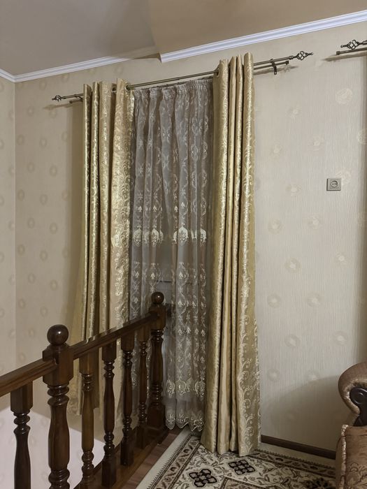 Шторы и тюль в отличном состоянии