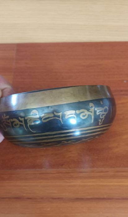Bol Tibetan Cântător, realizat din Bronz