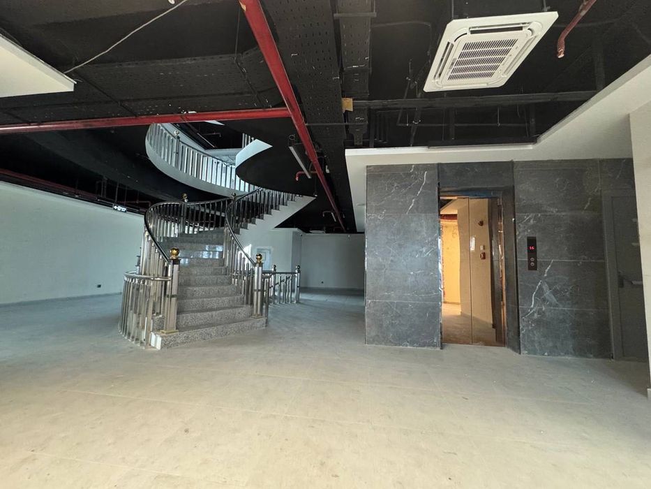 Продается помещение 
Улица Бабур 190м2