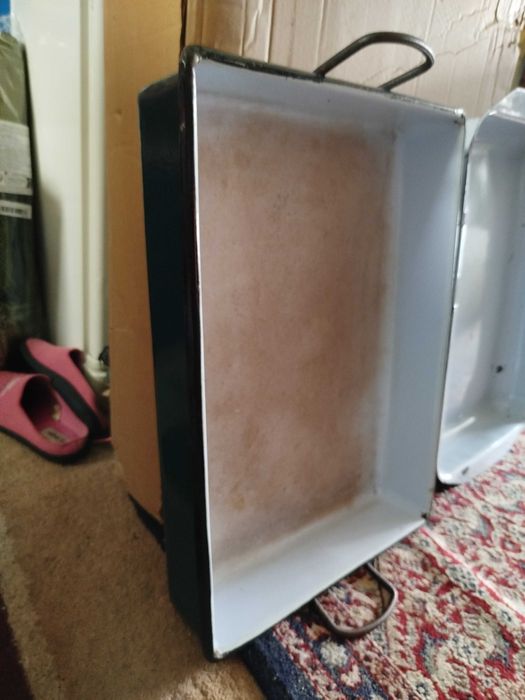 Тава за печене на Агне и др.