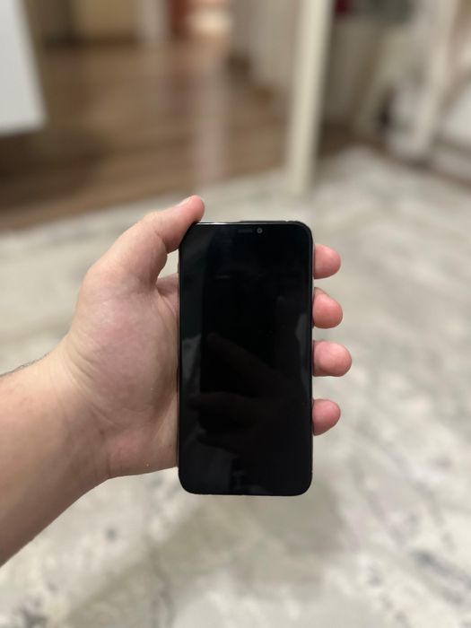 iPhone 11 pro ..