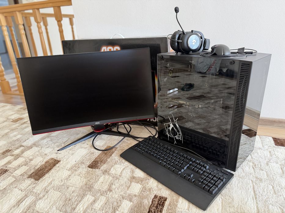 PC Gaming +mouse/casti/tastatura/monitor