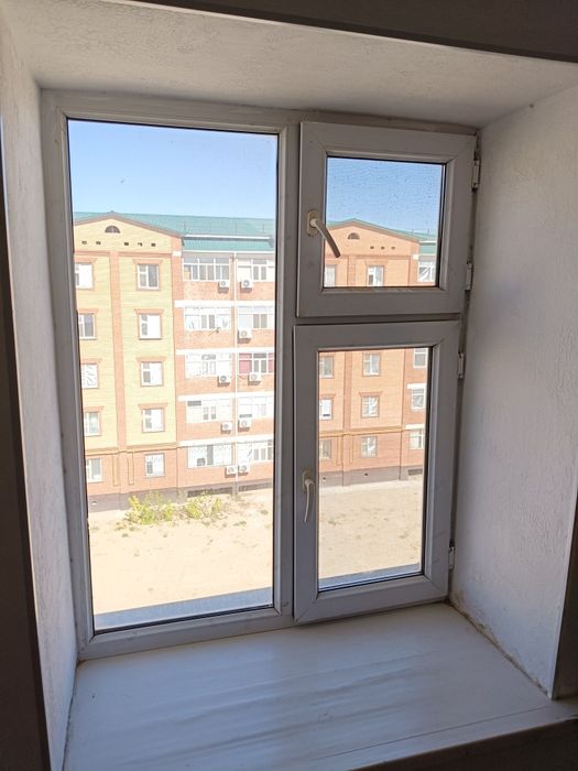 Окна пластиковые  2 шт