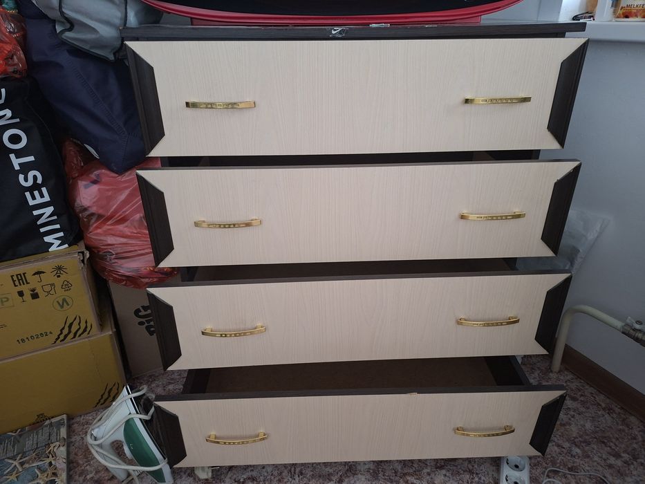 Камод  хорошем состоянии