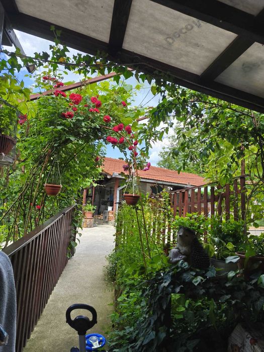 PROPRIETATE DEOSEBITĂ – Casă, Teren 2.500 MP si potential turistic
