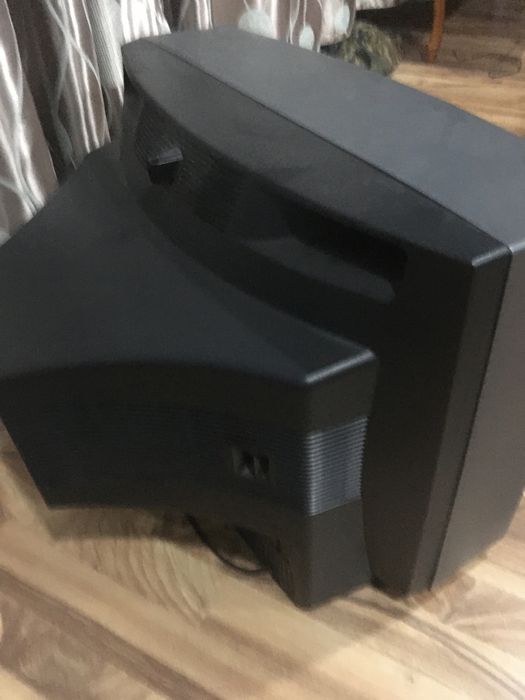 телевизор SHARP