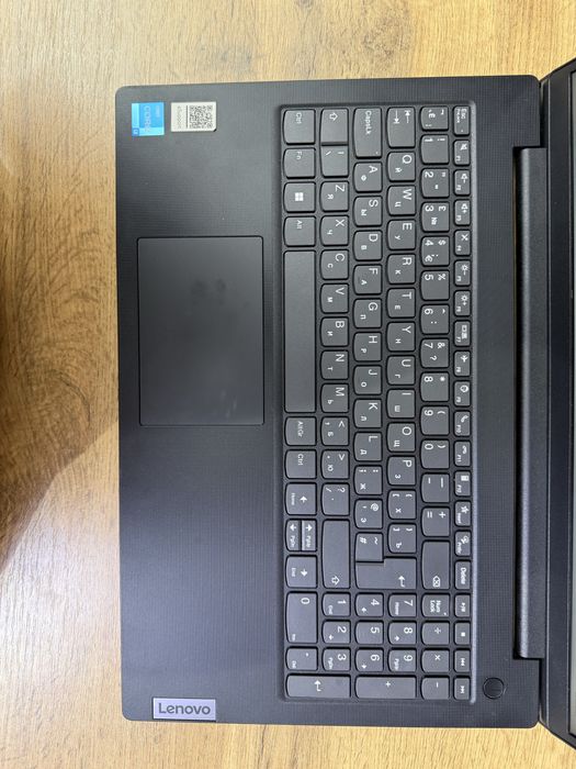 Lenovo ishlatilgan tinniq noutbuk garantiya beramiz