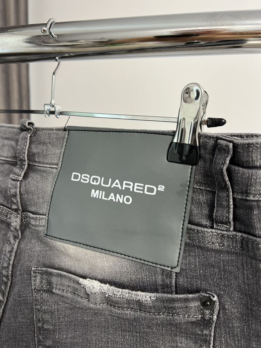 Blugi DSQUARED2 super calitate