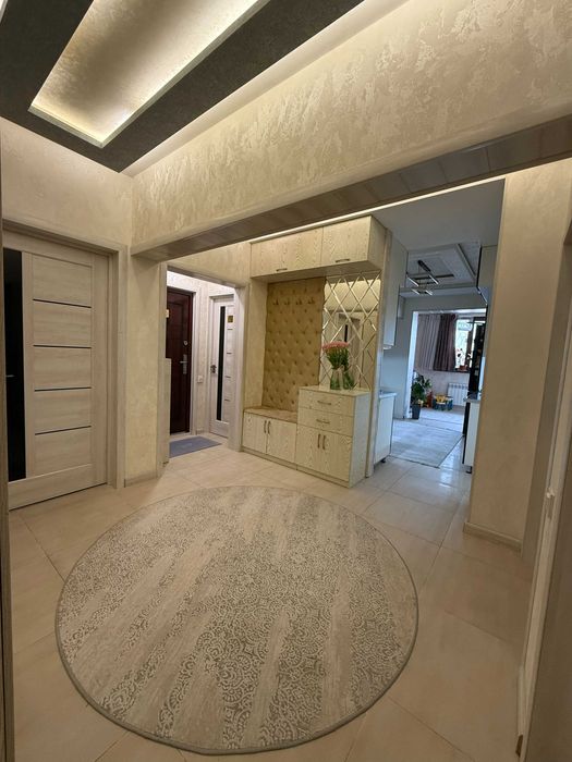 Квартира от собственника метро Ойбек