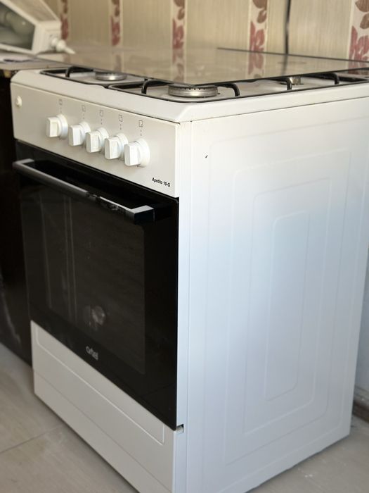 Газовая плита 4-х комфорчатая