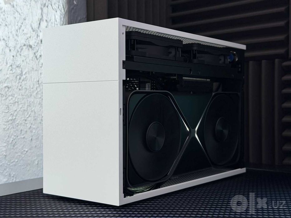 Formd T1 E-White
