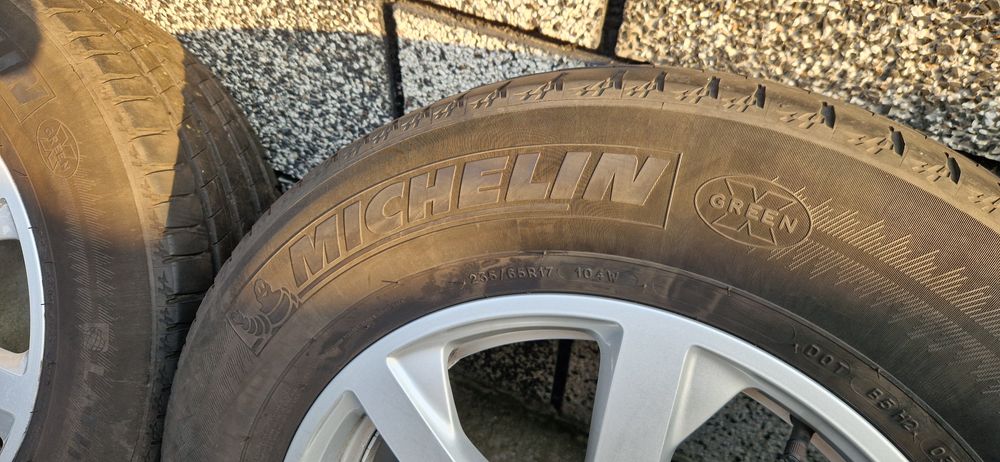 Оригинални алуминиеви джанти 17" за Audi с гуми