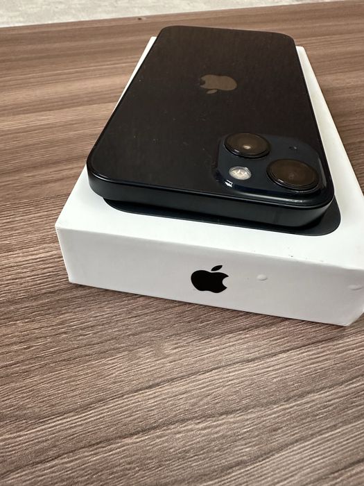 Айфон 13 256Gb 87% акум