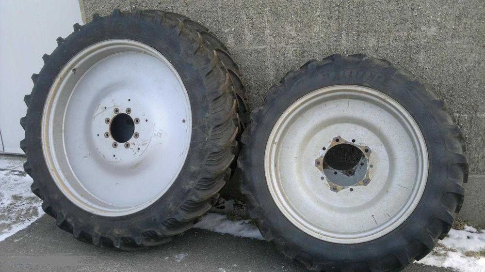 Roti inguste John Deere Claas Massey Ferguson Fendt New Holland, Deutz Fahr, Steyr Kubota McCormick Valtra Fiat Zetor