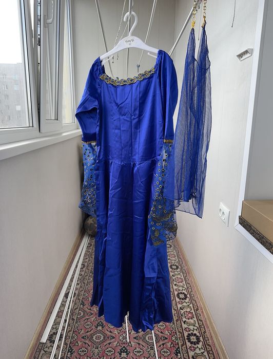 Продам новогодний костюм