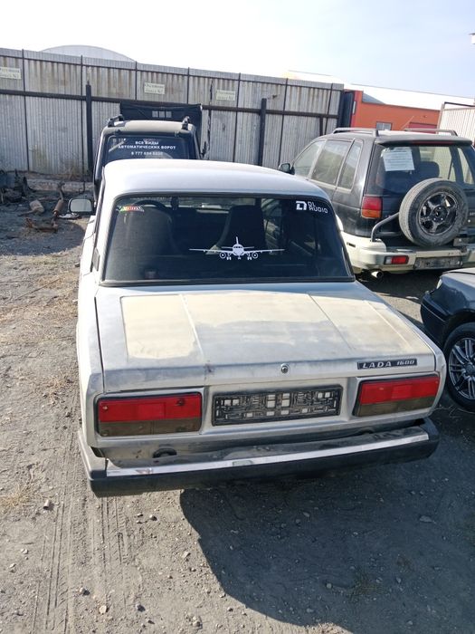 Продам ваз 2107, на полном ходу
