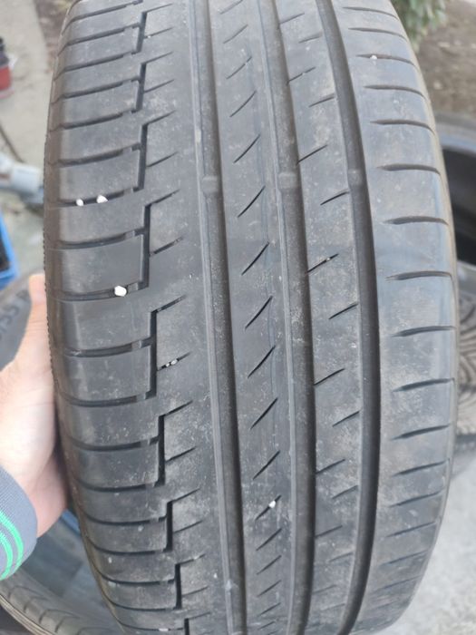 Continental 225/55/19