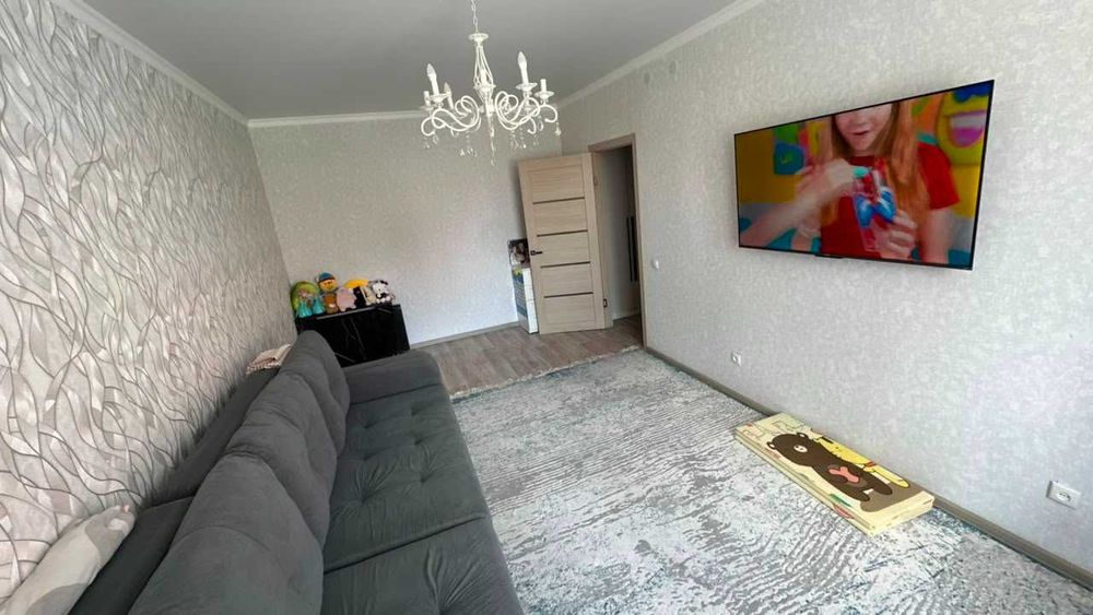продам квартиру 2хком. мкр.Аэропорт
