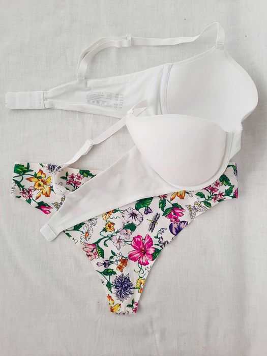 Triumph сутиен, бикини и дамски топ