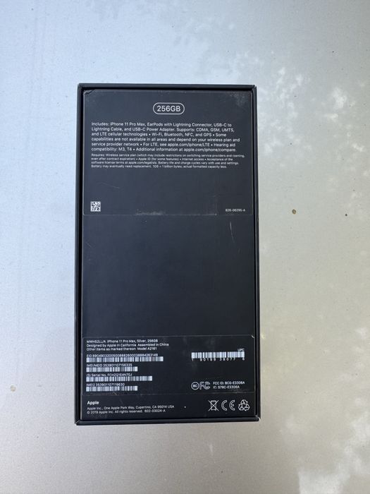 iPhone 11 Pro Max 256GB Silver - Пълен комплект (За смяна на дисплей)