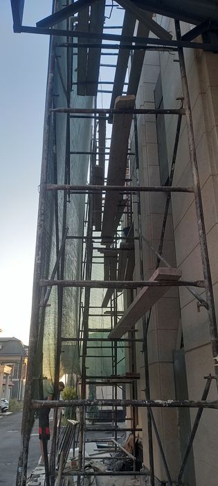 Lesa Apalubka Arenda