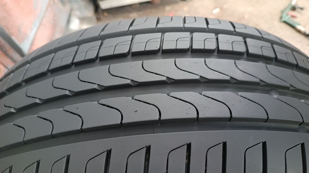 225/50/17 Pirelli