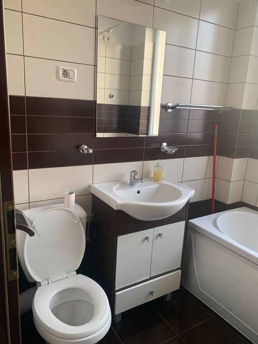 Apartament de inchiriat