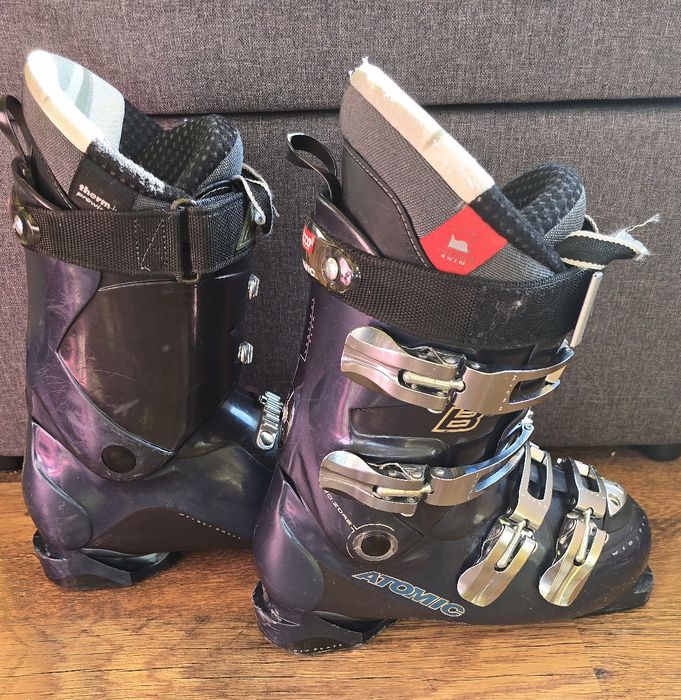 Ски обувки Atomic