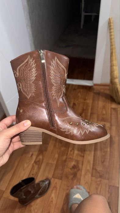 Весна сапоги девочке