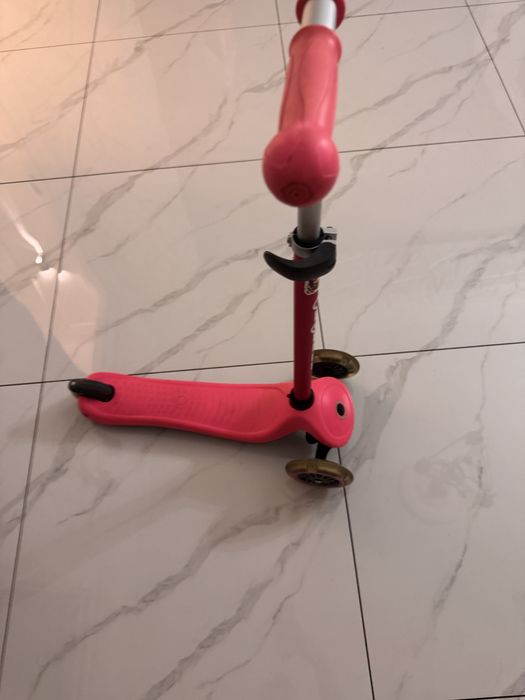 Самокат для девочки