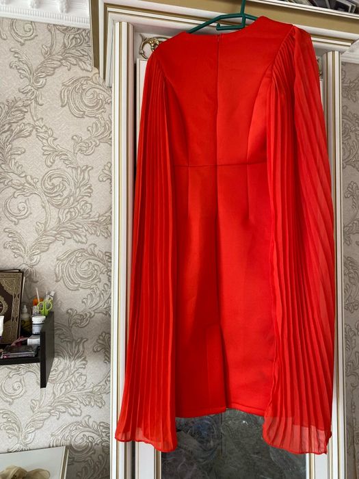 Колектер сатылады размеры 44-46