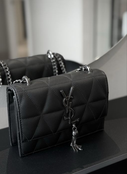 Чанта Yves Saint Laurent