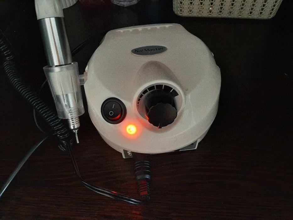 Маникюрный аппарат сатылады