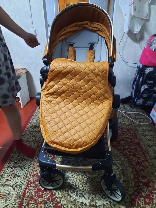 Продам коляску детскую