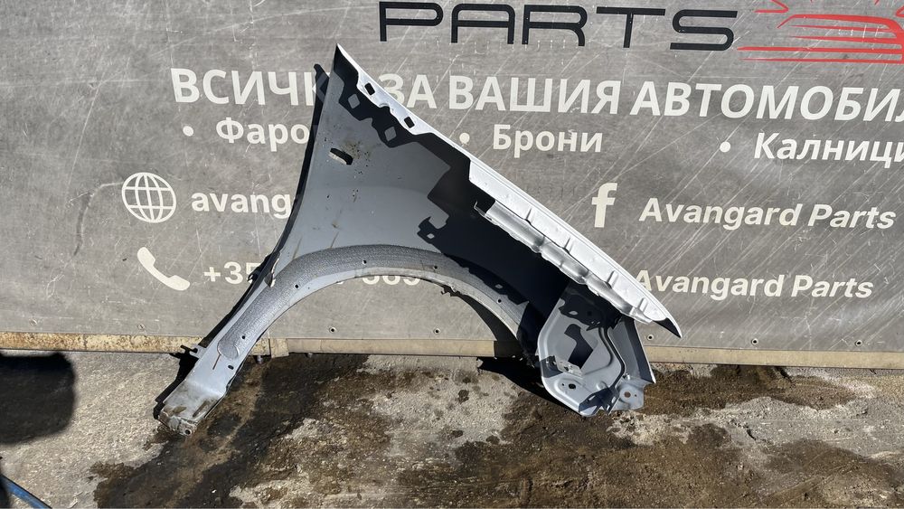 1 брой десен и 2 броя ляв калник Dacia Sandero 2 2012-