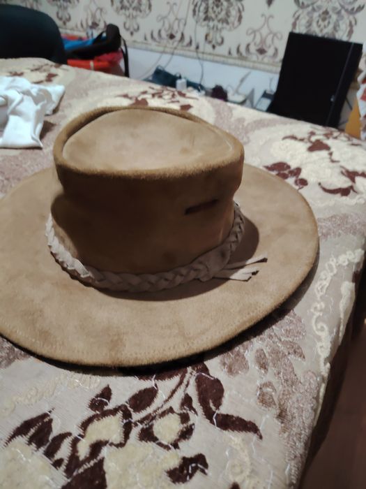 Pălări din lnă și păr  Australia