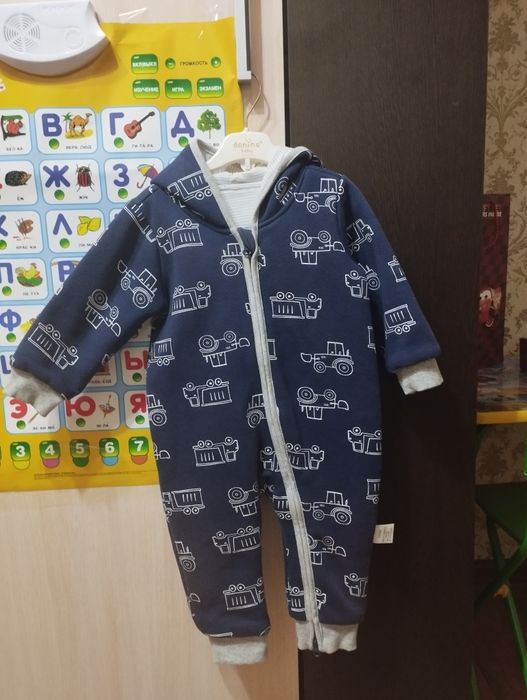 Демисезонный комбинезон размер 80