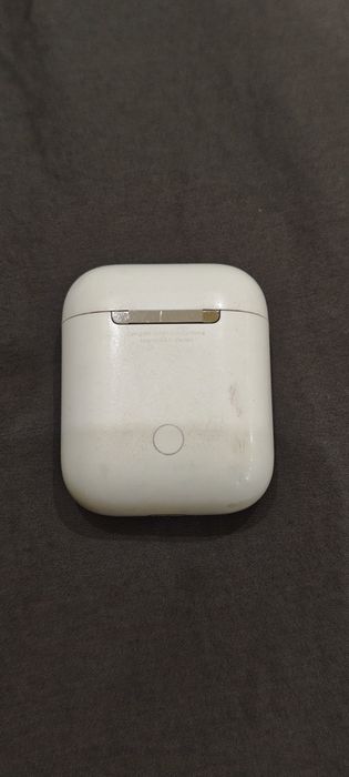 Продам оригинальные airpods