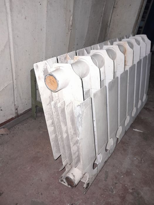 Батарея отопления 7 000 теңге.