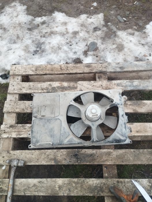 Вентилятор на Фолсваген пассат 1,8.