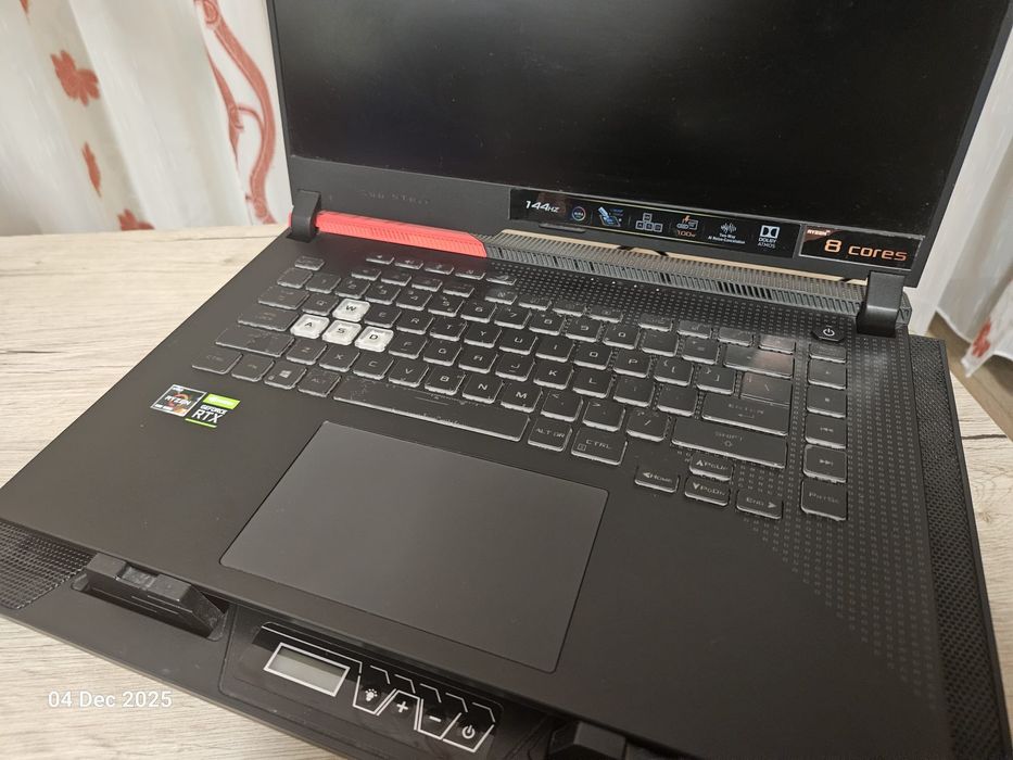 Laptop gaming Asus rog strix g15 2021
