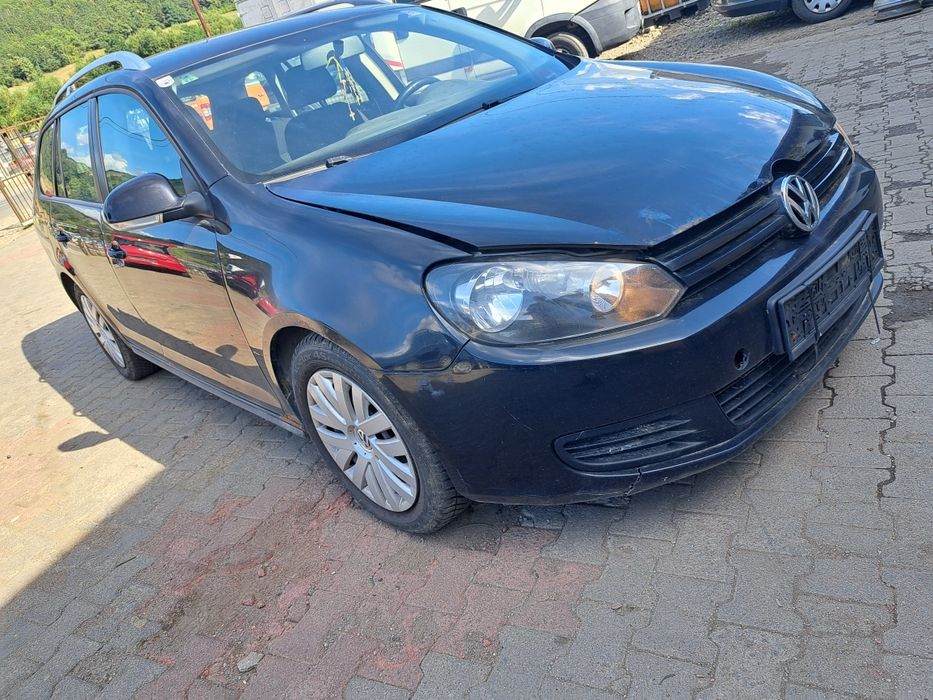 Elemente Caroserie VW Golf Variant 1.6TDi CAYC An 2011