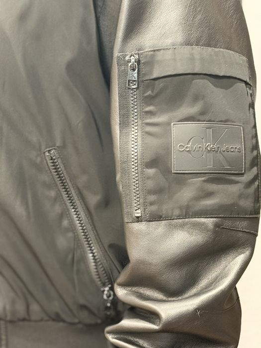 Мъжко бомбър яке с кожа Calvin Klein