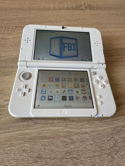New Nintendo 3DS XL Animal Crossing Edition
