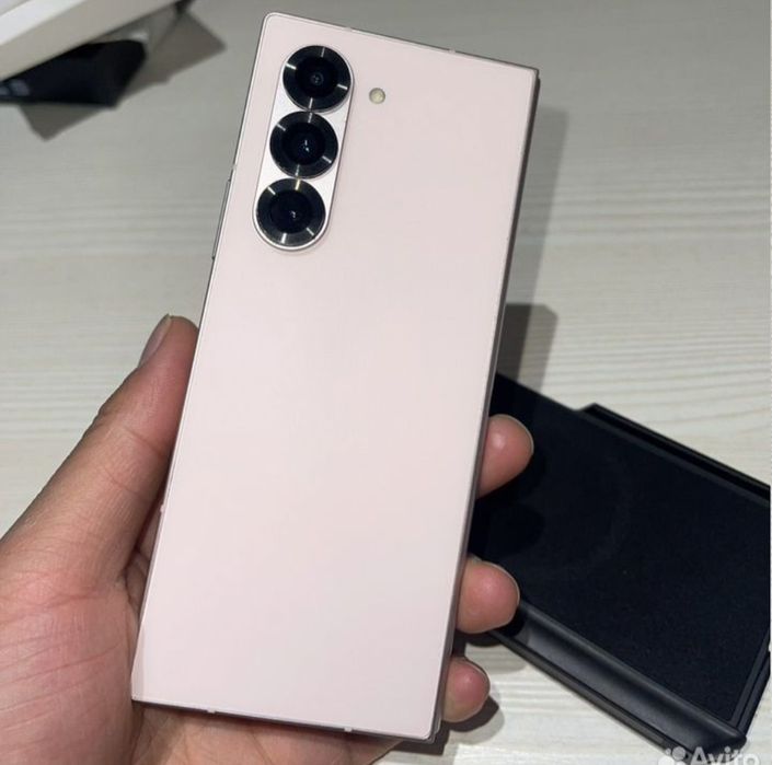 Срочно продам fold 6 256 gb