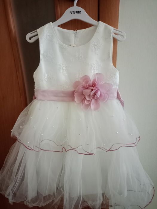 Продам платье для девочки