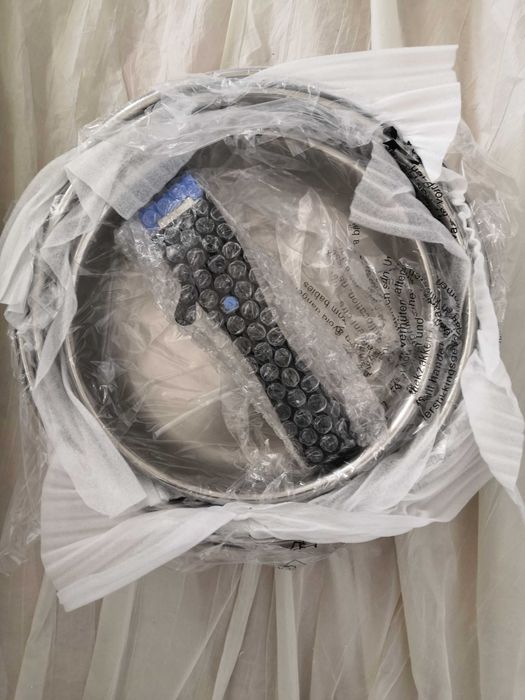 Комплект тигани Arthur Martin 4 части, с подвижна дръжка Inox 18/10