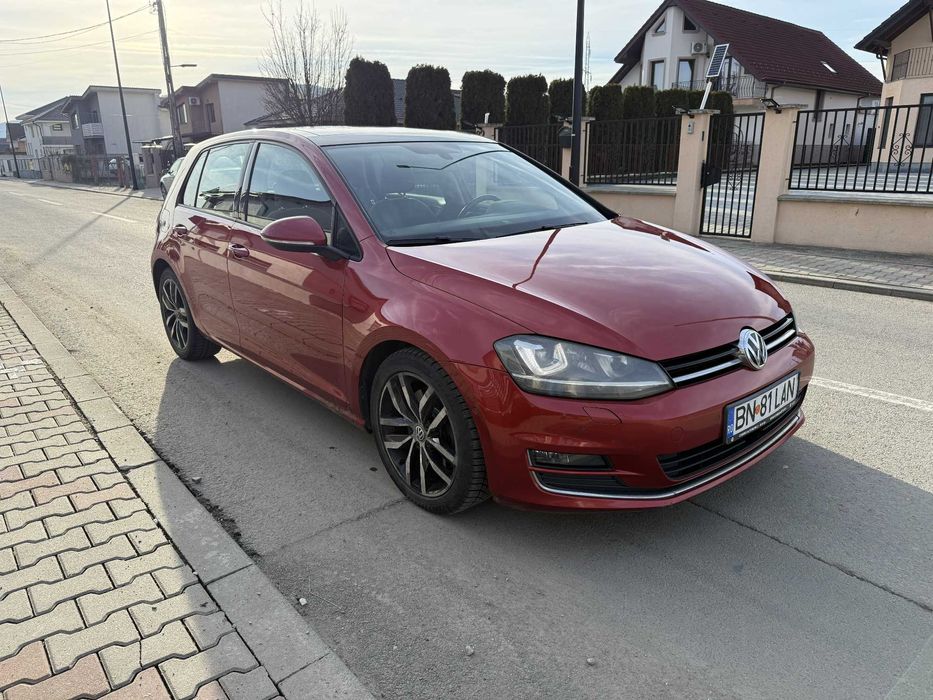 Volkswagen Golf 7 Highline, 2.0 TDI 150 CP, cutie automată DSG